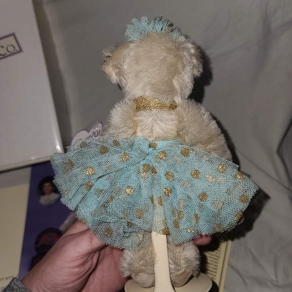 Annette Funicello Bear Mitzi in Original Box W/ COA - Picture 6 of 6